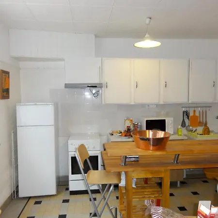 Appartement De 2 Chambres A La Bourboule Avec Magnifique Vue Sur La Montagne Jardin Clos Et Wifi A 12 Km Des Pistes La Bourboule